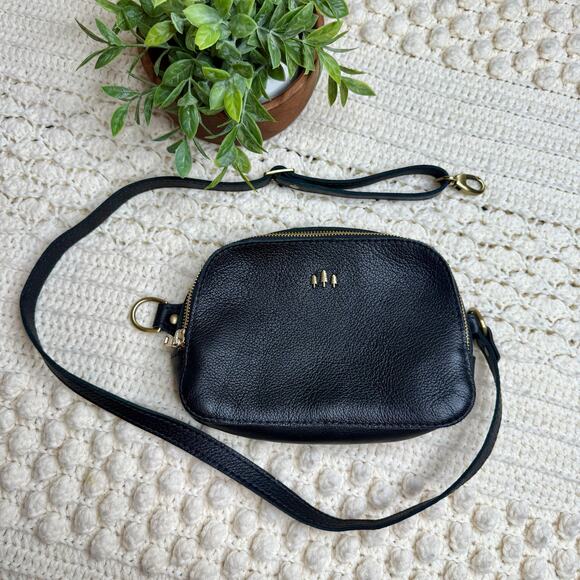 NEW PORTLAND LEATHER Scarlett Sling Bag Pebbled Black Leather Small - Picture 4 of 16